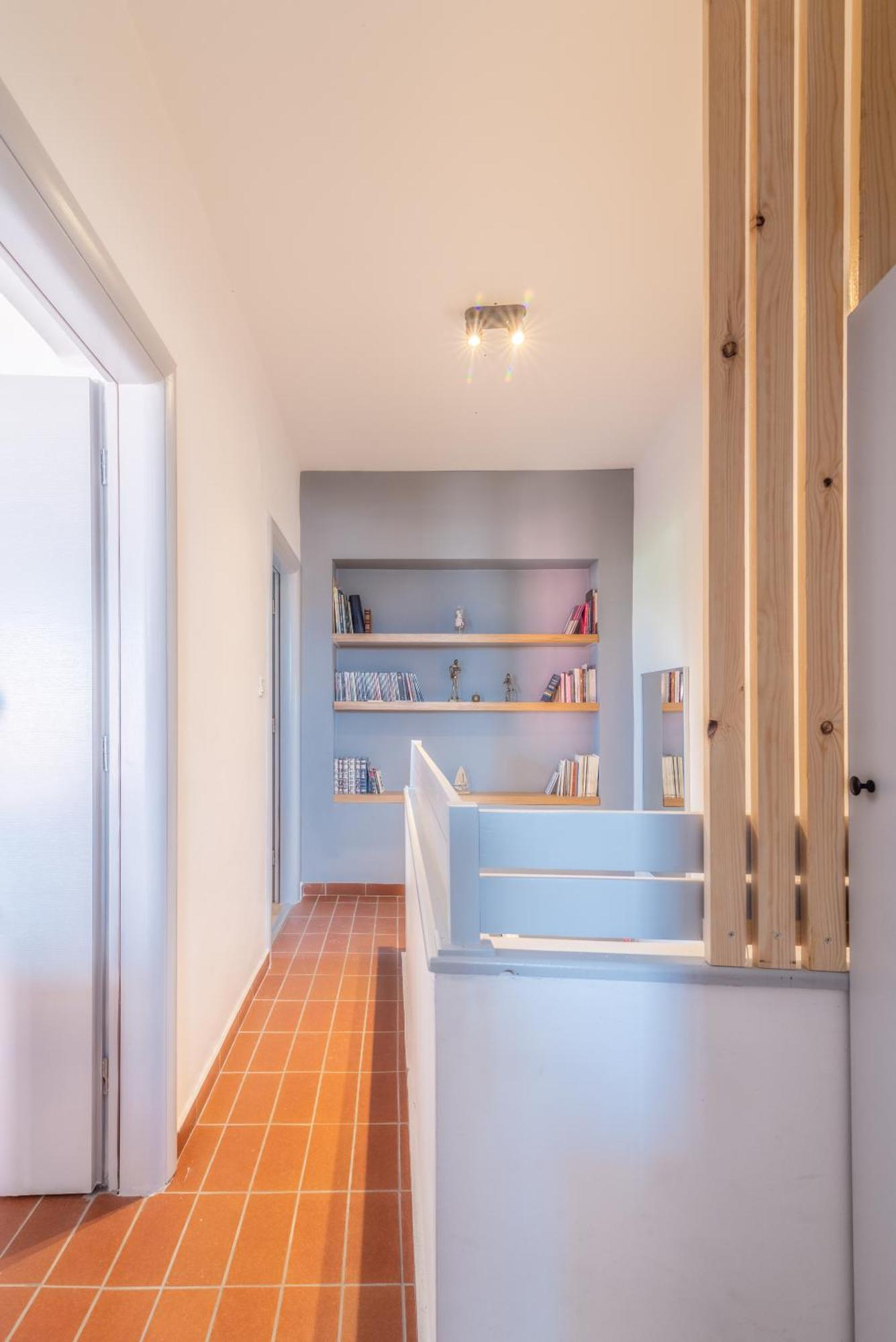 City Loft Near The Airport With Seaview Ираклио Екстериор снимка