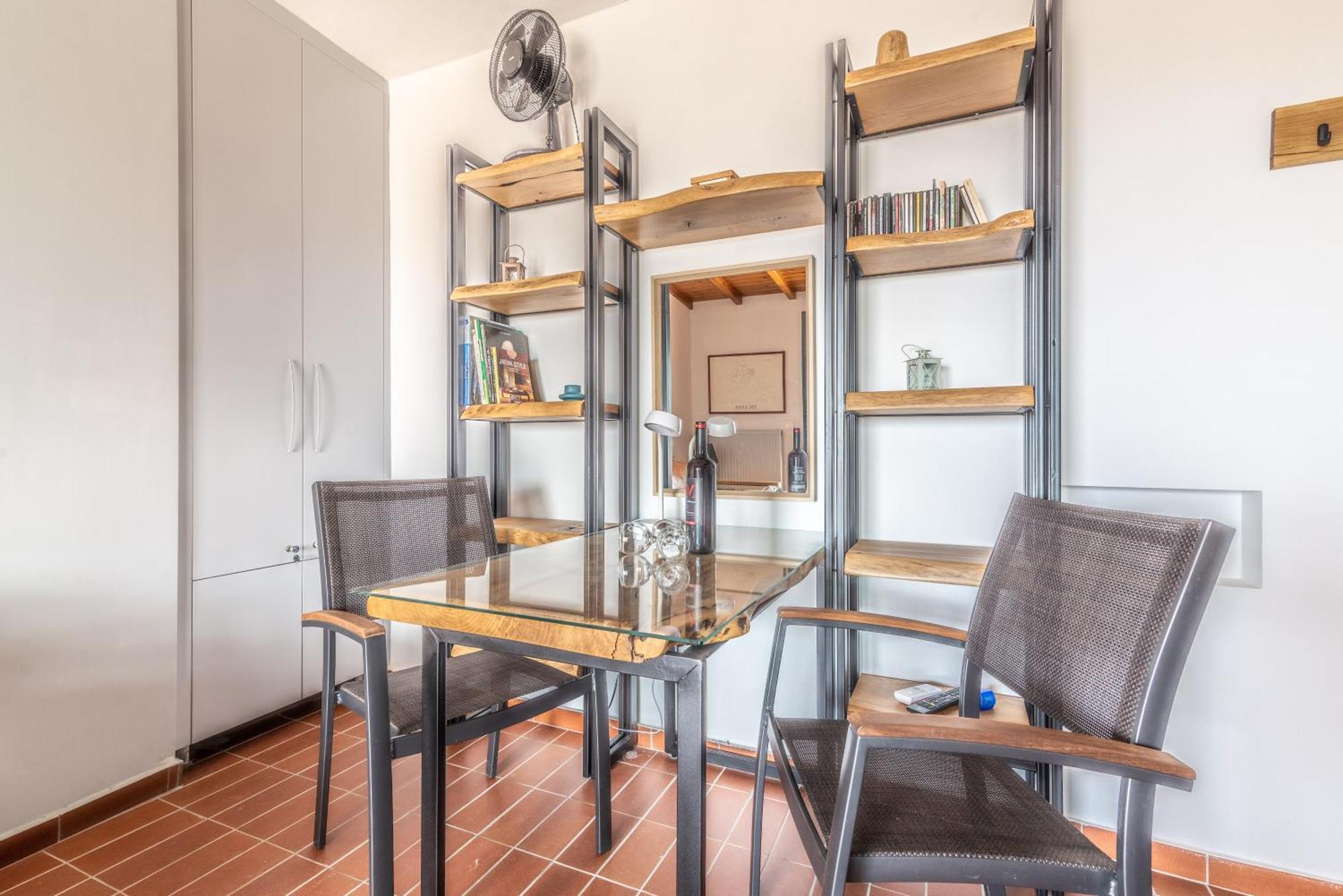 City Loft Near The Airport With Seaview Ираклио Екстериор снимка
