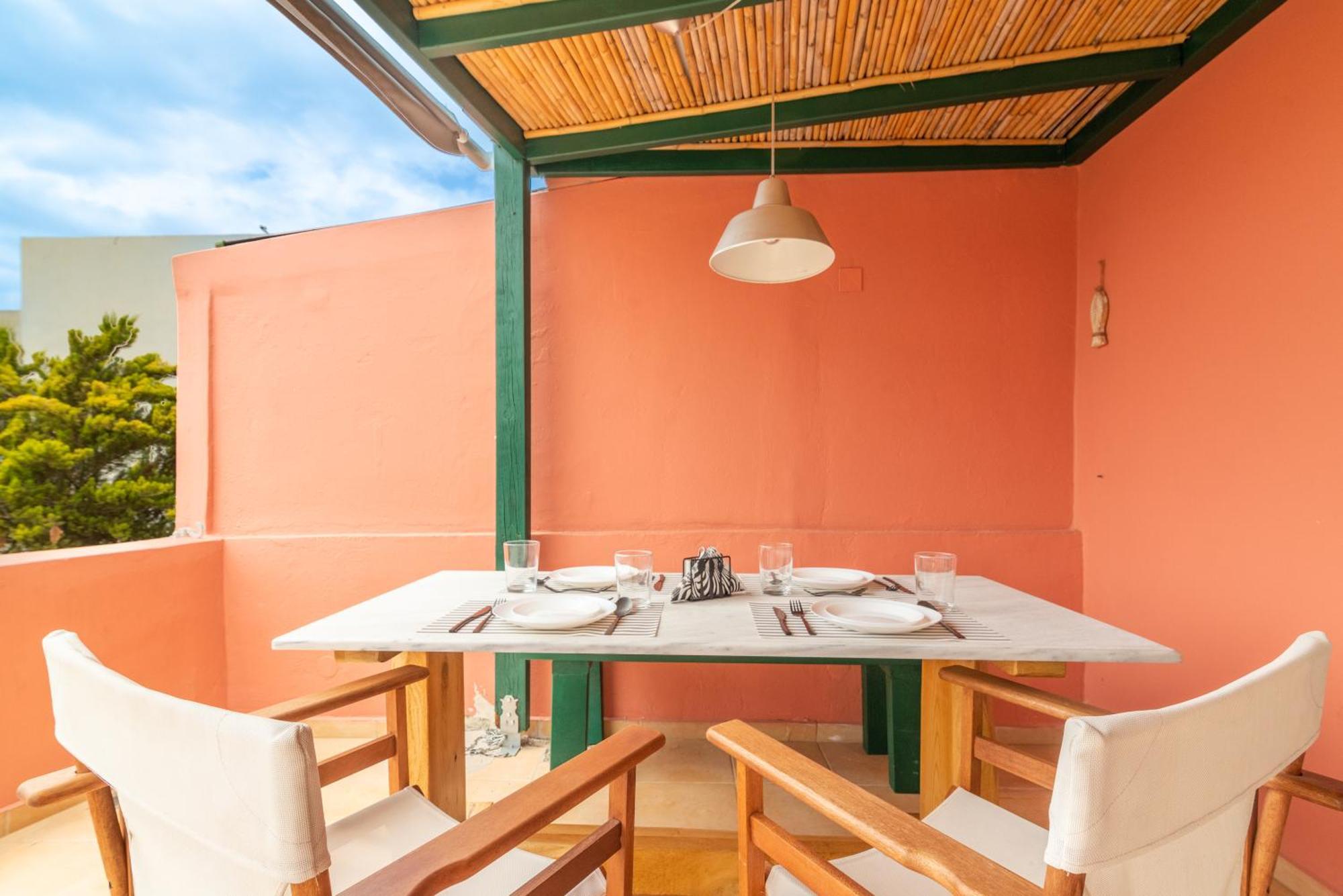 City Loft Near The Airport With Seaview Ираклио Екстериор снимка