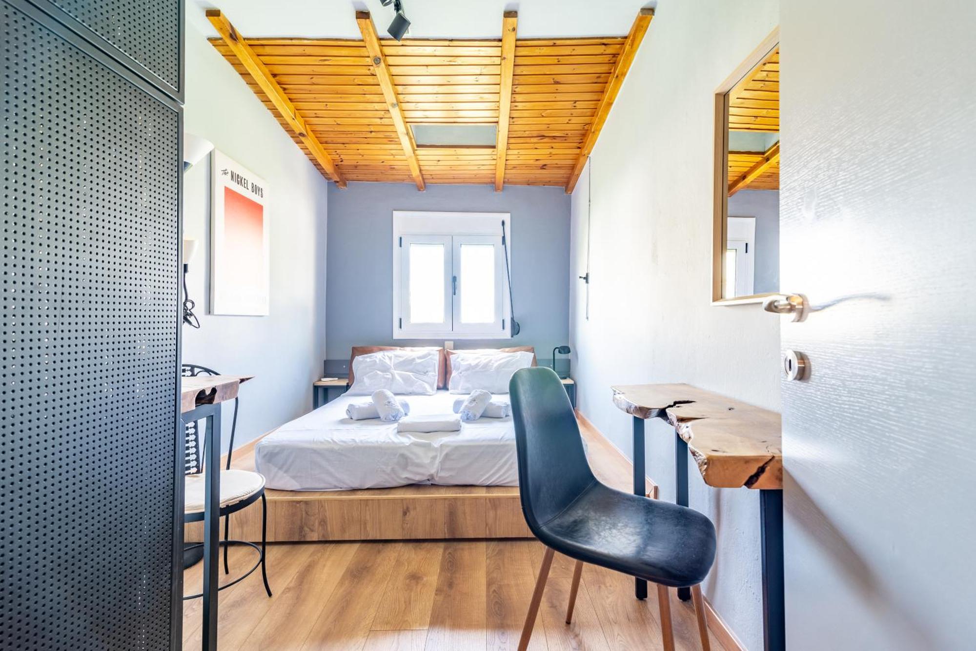 City Loft Near The Airport With Seaview Ираклио Екстериор снимка